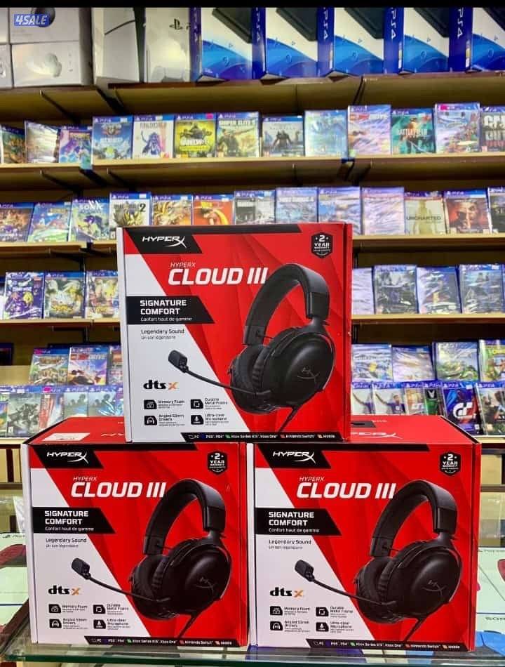 للبيع كل ما يخص البليستيشن4