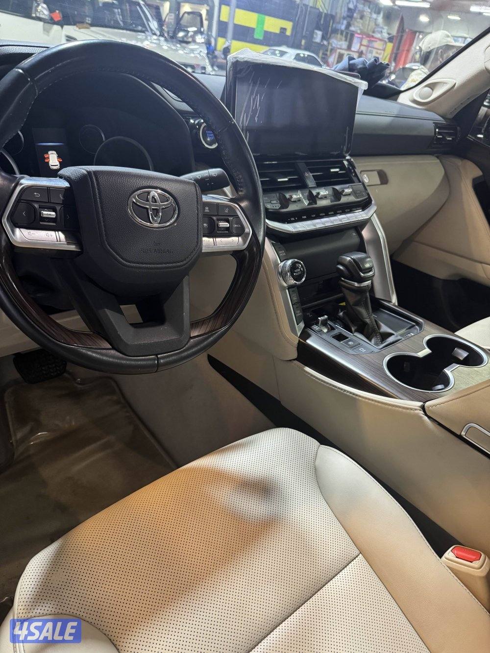 لاند كروزر موديل 2023 وارد الساير1