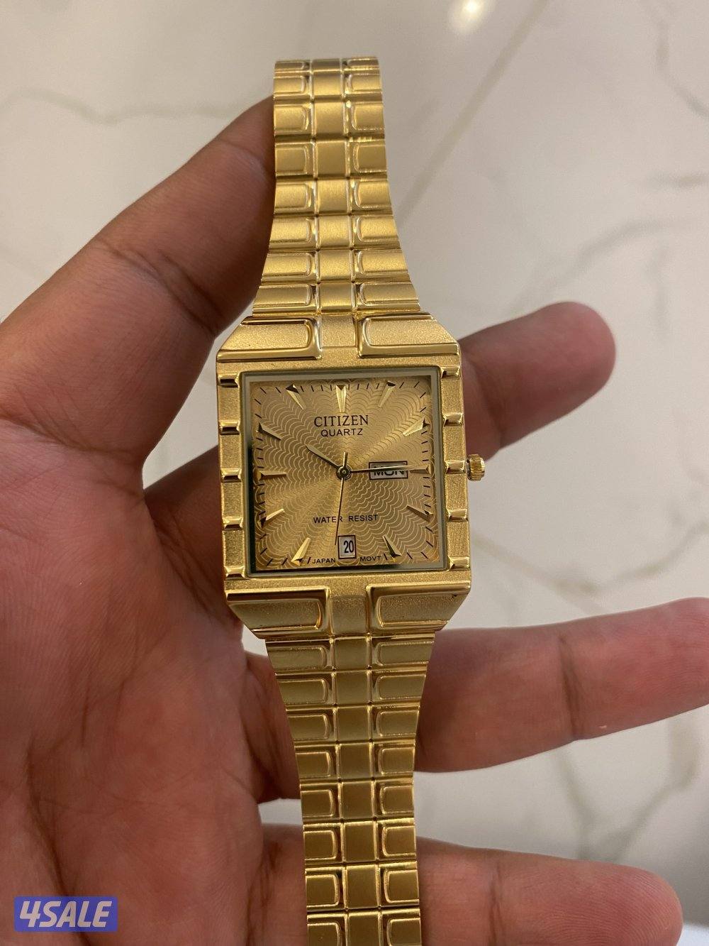 للبيع ساعة اصلية كاسيو2