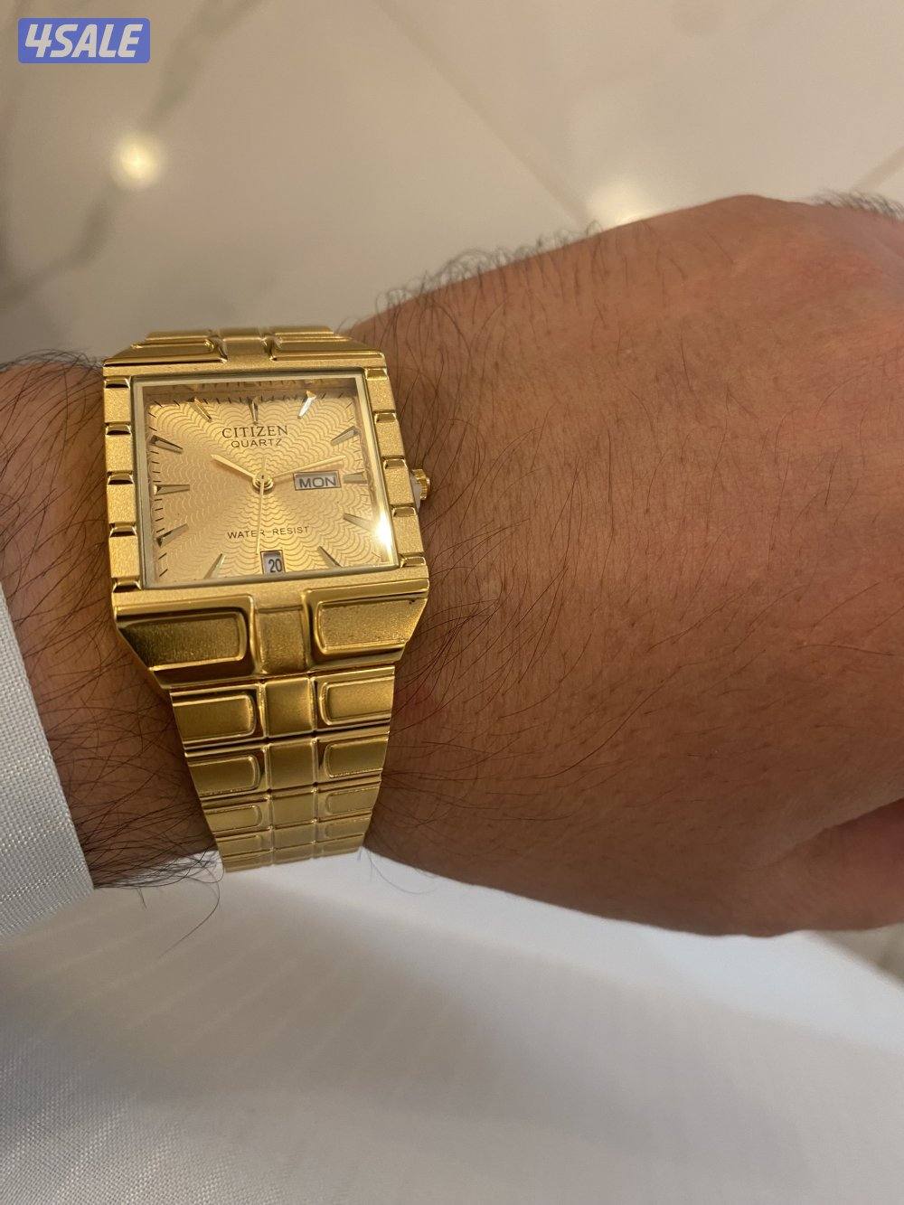 للبيع ساعة اصلية كاسيو6