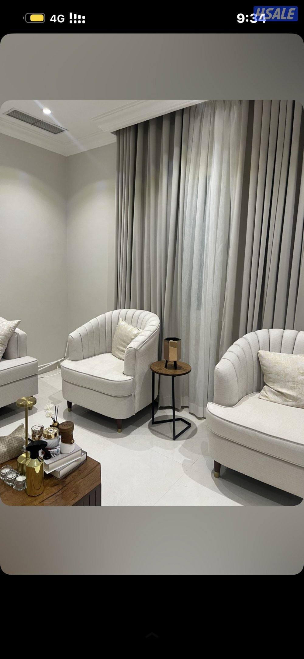 كنب مع ستارة والطاولة ماصارلها شهرين جديدة وفاتورتها عندي2