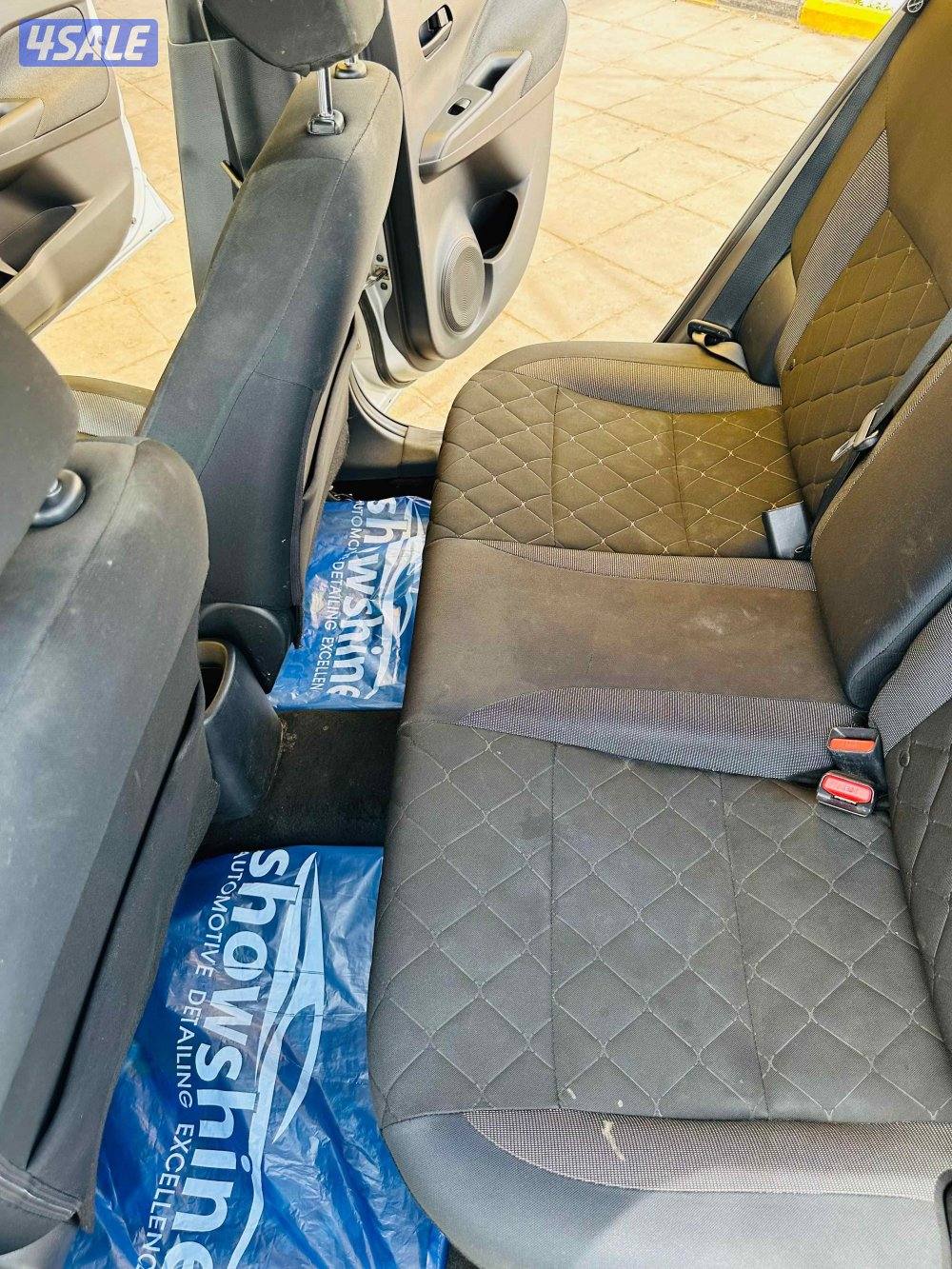 سيارة نيسان3