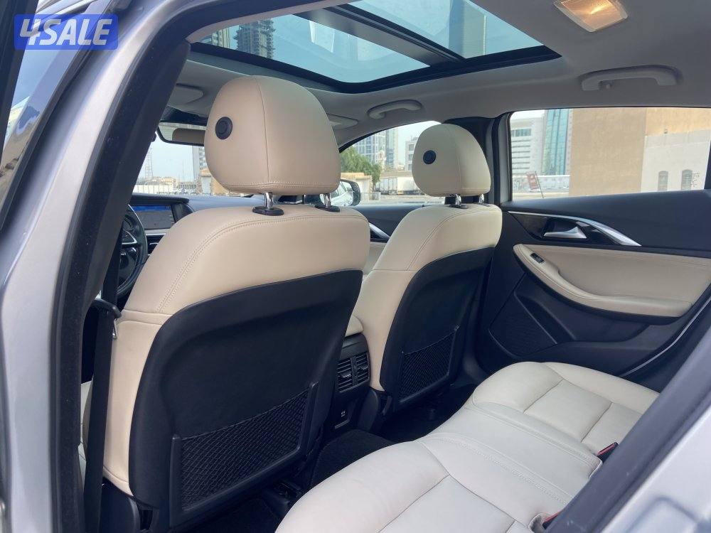 انفينتي Q30 موديل /2017 عداد/55 الف كم وارد الوكاله6