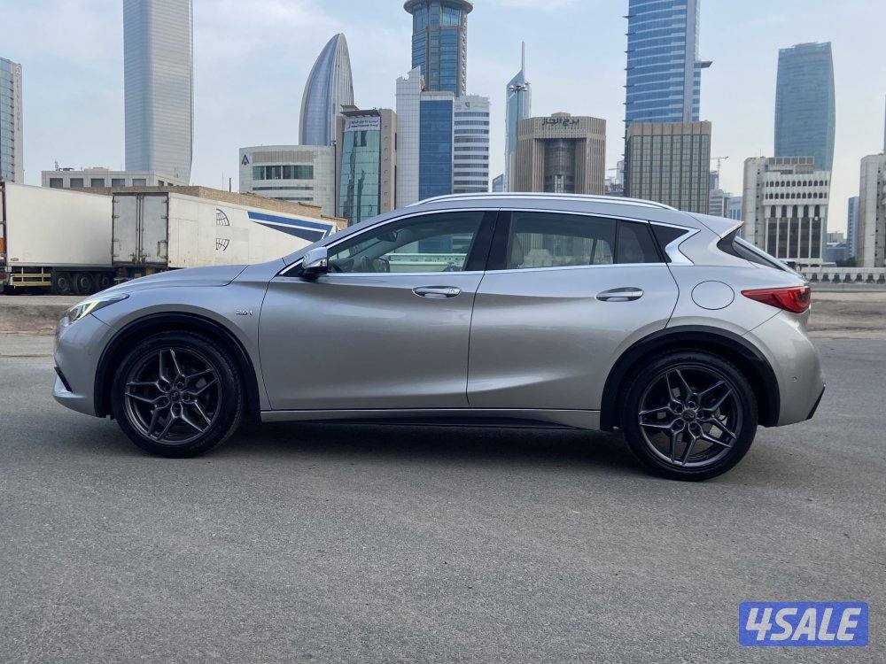 انفينتي Q30 موديل /2017 عداد/55 الف كم وارد الوكاله8