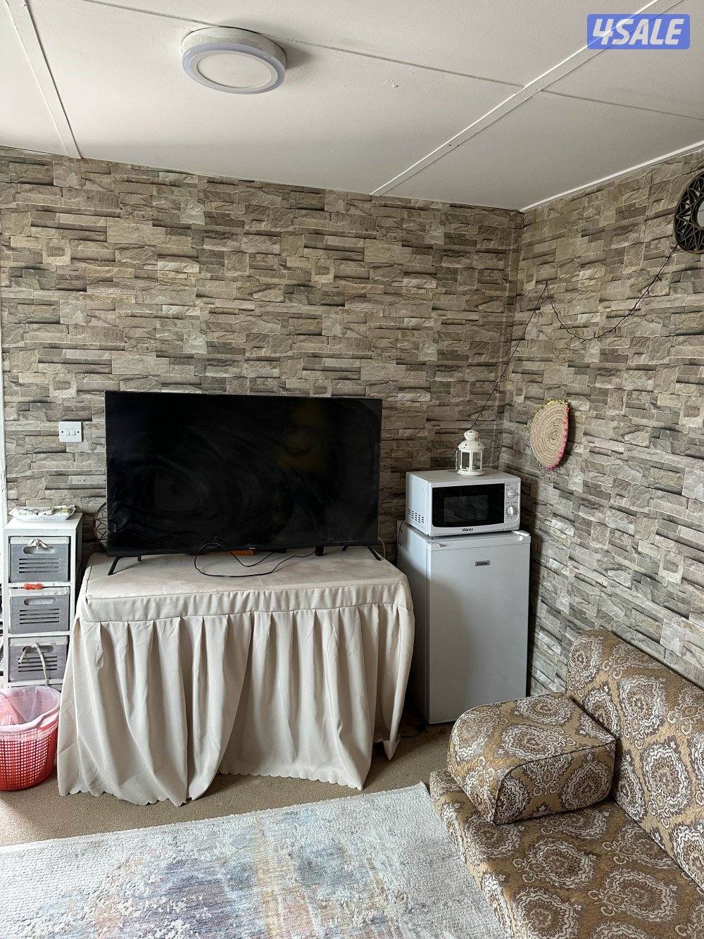 شاليه ثابت0