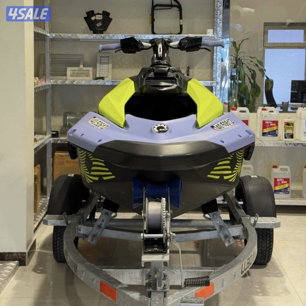 للبيع جت سكي سيدو سبارك 2024 ماشي 34 ساعه وكالة تحت الكفالة وسيرفيس4