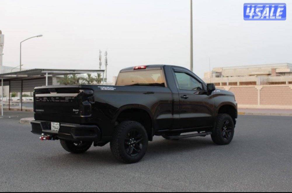 للبيع سلفرادو 2021 تريل بوس أو بدل مع تاهو LTZ3