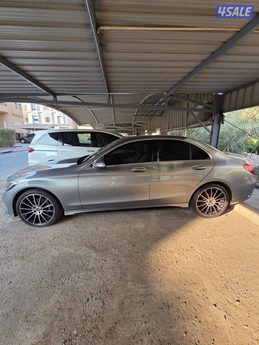 مارسيدس C2001