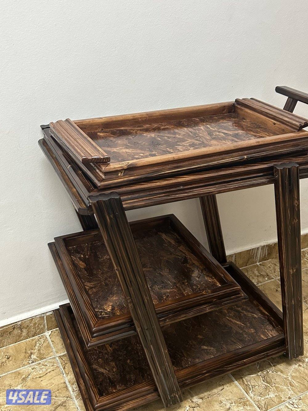 طاوله سيرفس بعجلات1