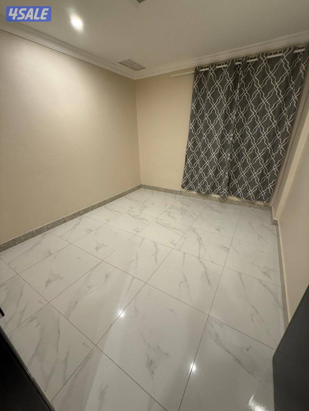 شقق للايجار غرفه وصاله ومطبخ وحمام تشطيب سوبر لوكس2