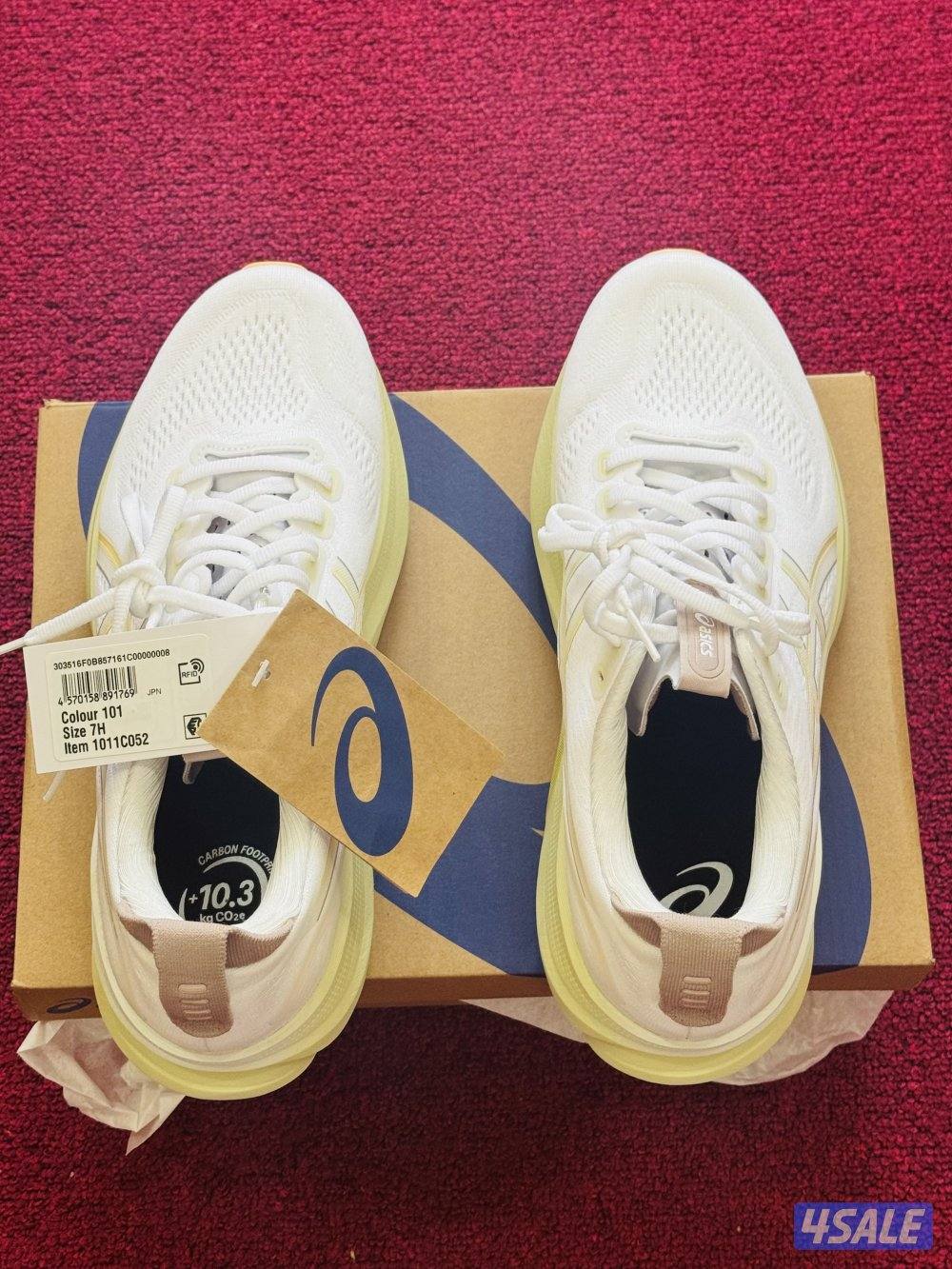 Ascis Gel kyano - 32 , Size- 40.5 , New3