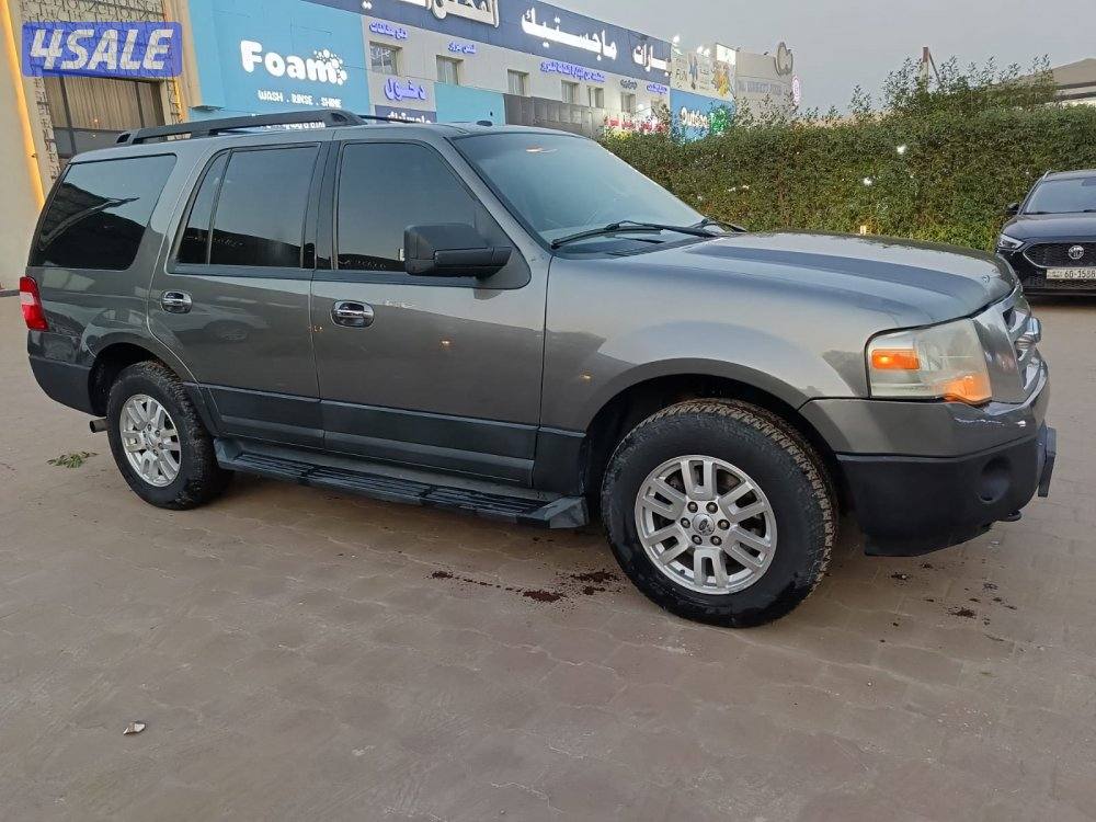 فورد اكسبدتن 2013 بحالة فوق الممتاذه1