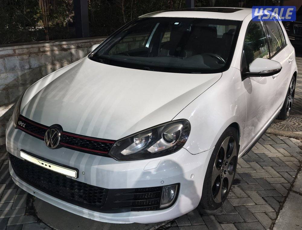 للبيع جولف gti 20110