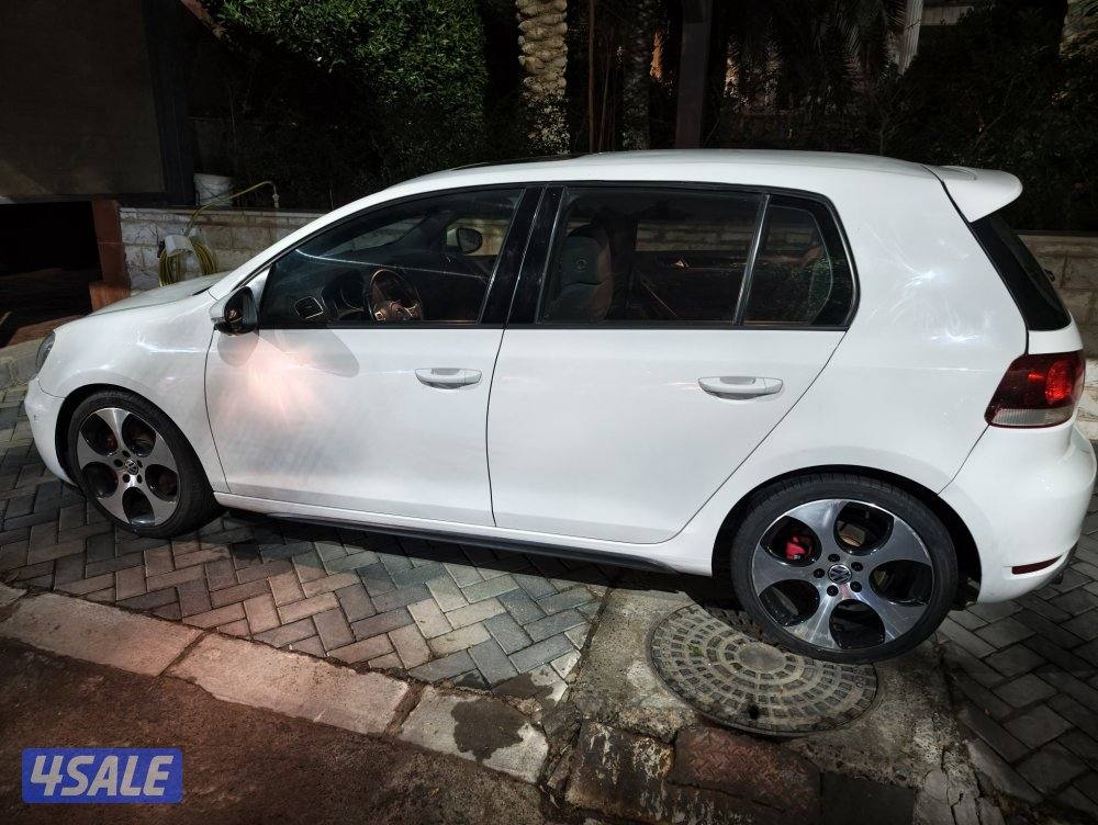 للبيع جولف gti 20112