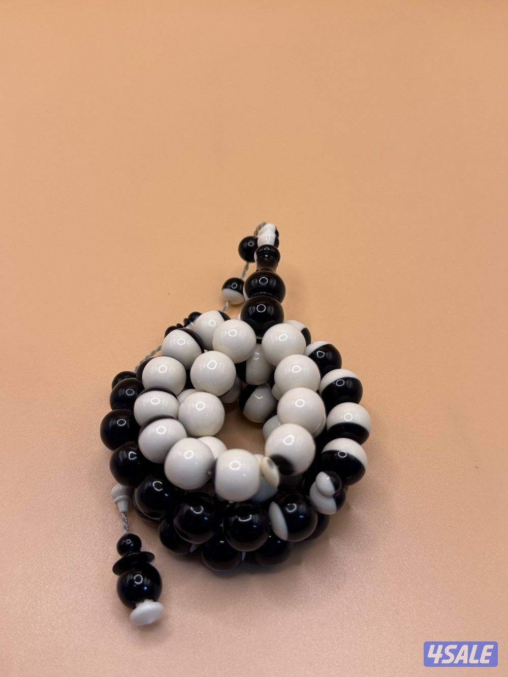 مسابيح باكلايت وفاتوران وتراب كهرب ومستكة وعظم الجمل9