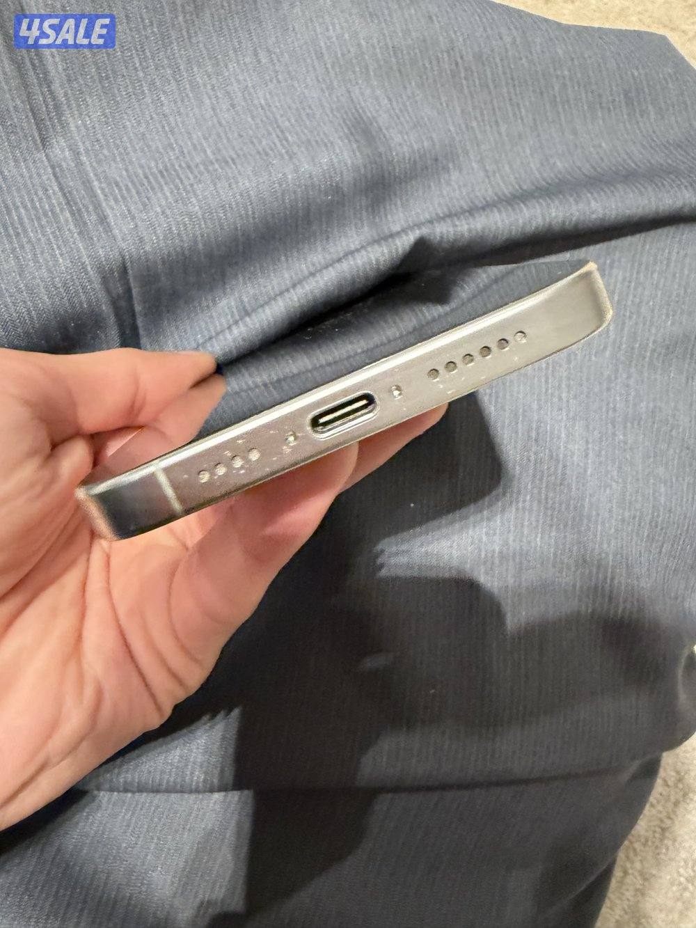 ايفون ١٦ برو ماكس ٢٥٦ قيقا2