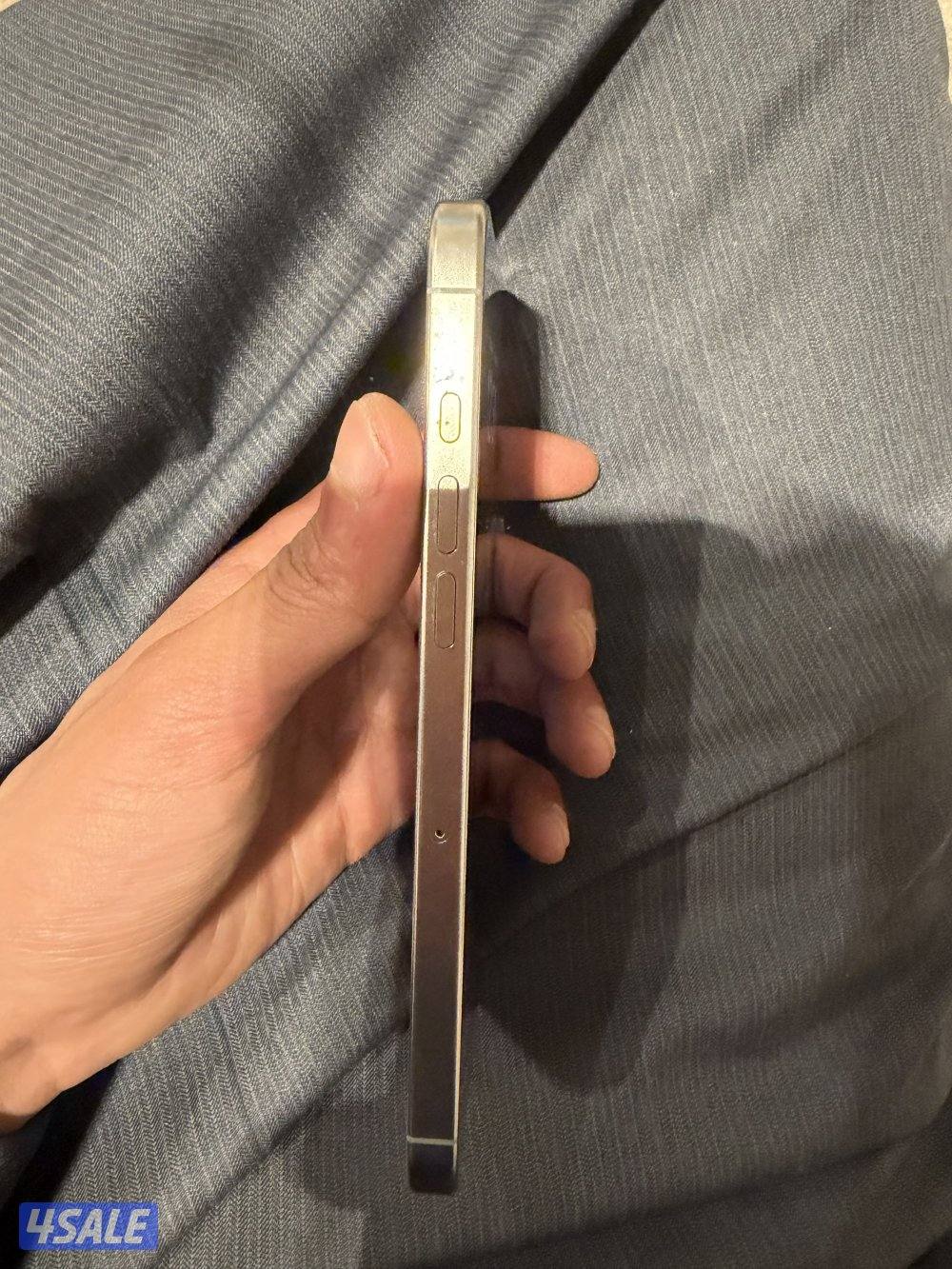 ايفون ١٦ برو ماكس ٢٥٦ قيقا5