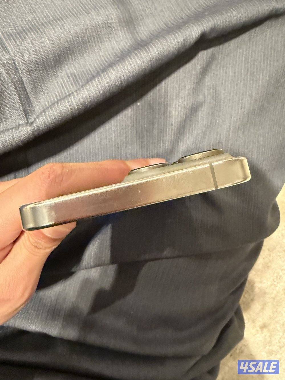 ايفون ١٦ برو ماكس ٢٥٦ قيقا6