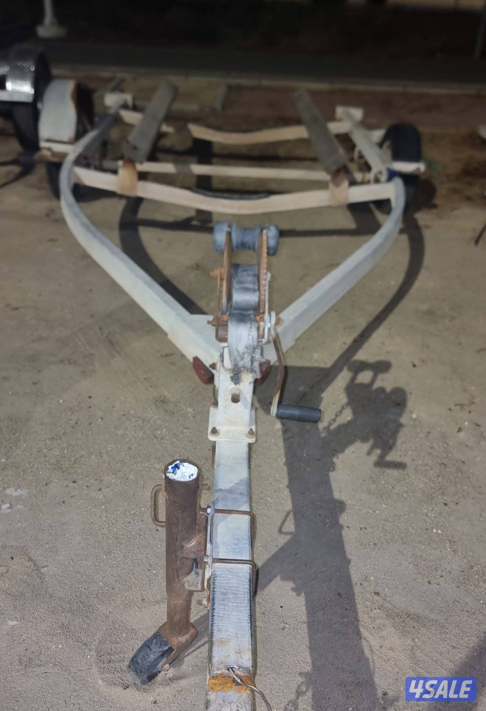 للبيع عربانه 18 قدم0