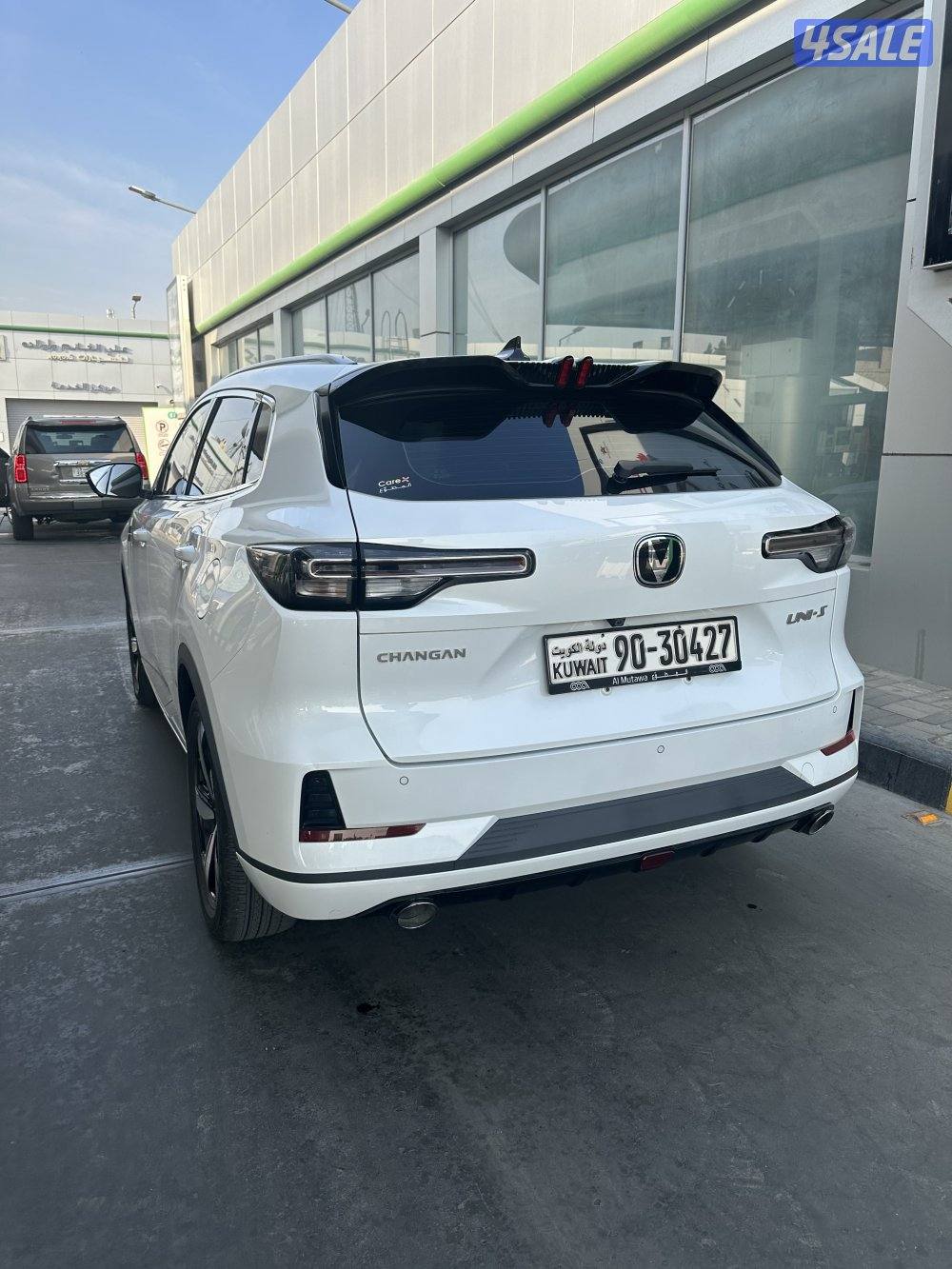 للبيع شانغان uni -s موديل 2025 عداد 32 الف اللون ابيض من داخل تان صبغ1