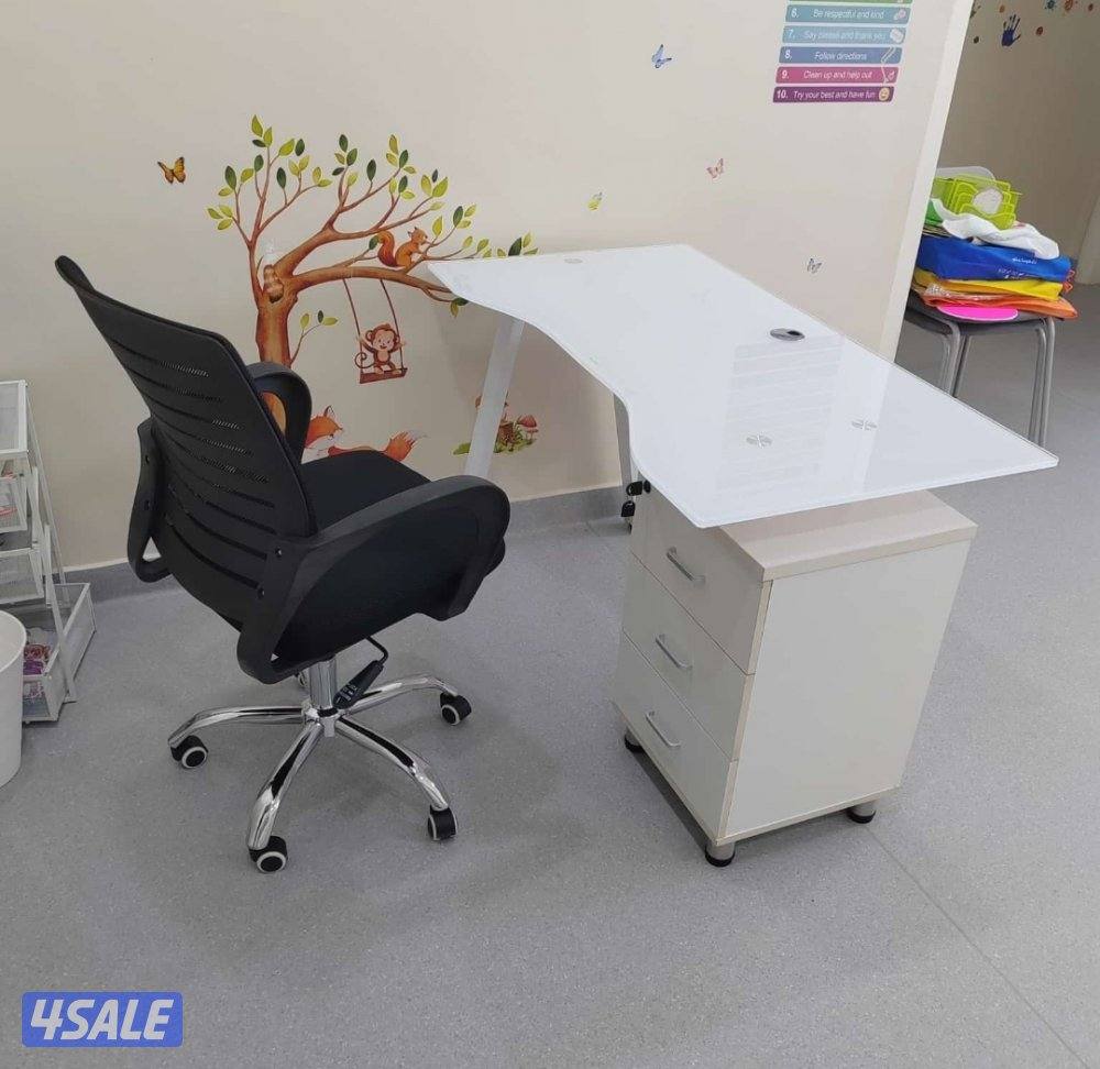 اثاث مكتبي شامل جديد مكاتب دراسية مكاتب موظفين ومدراء خشب وزجاج كراسي12