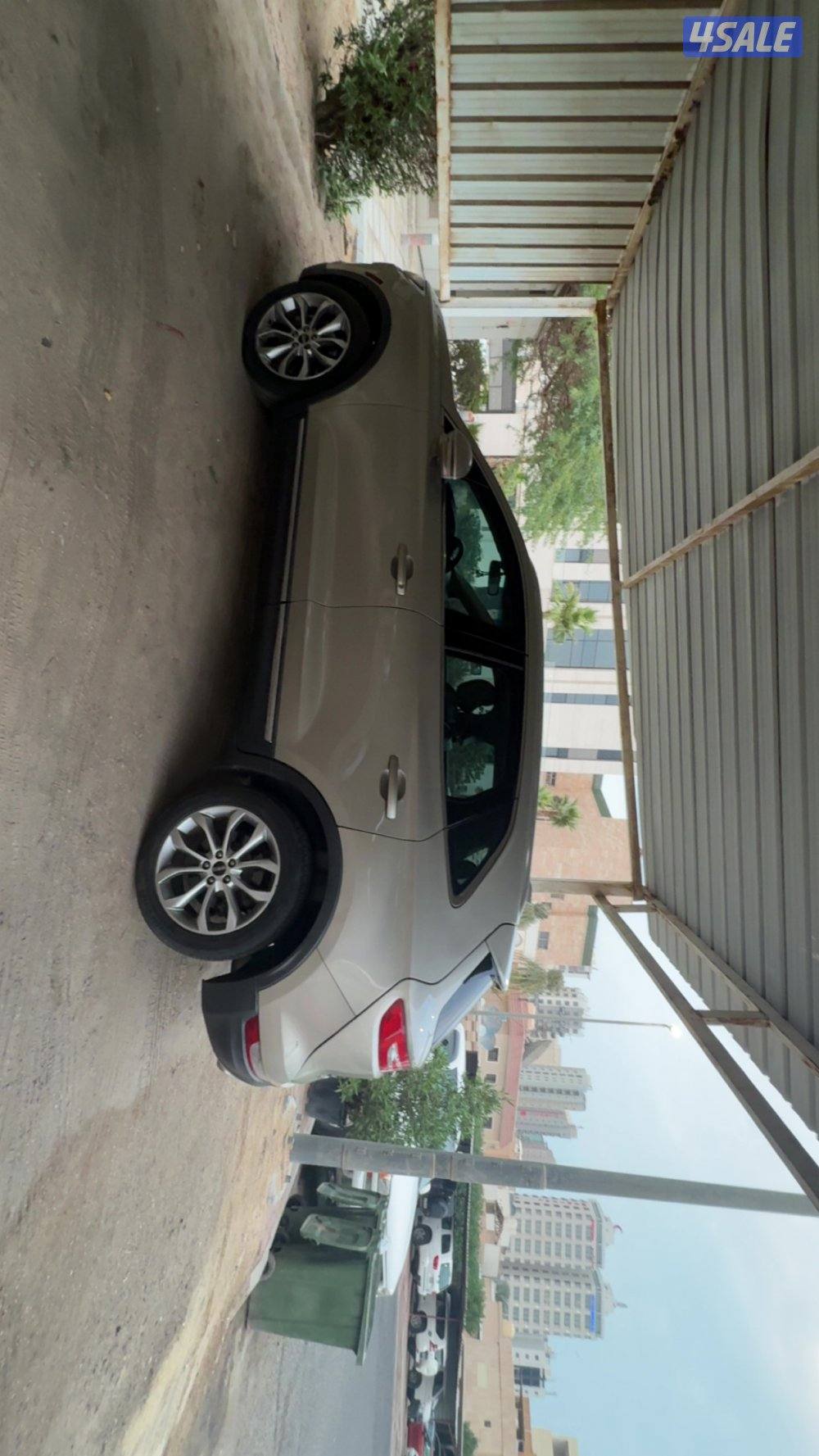 لنكولن MKCموديل 2015 عداد فقط عداد 96 الف لايوجد اصباغ كاملة المواصفات7