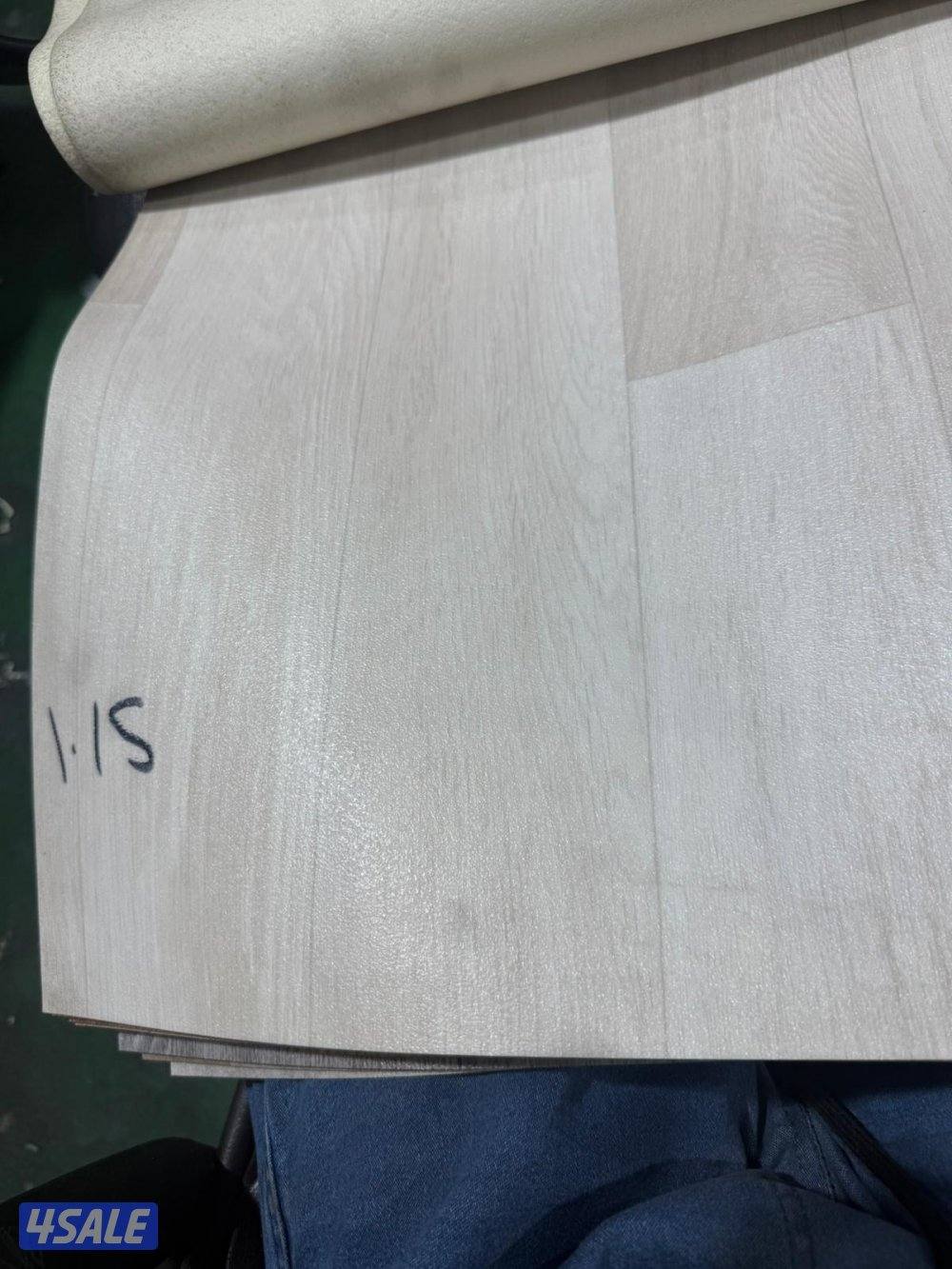 للسجاد ولباركي يوجد نقشات حفر ايضاً ثيل صناعي وبأقل الاسعار13