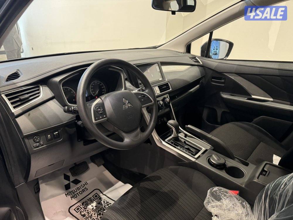 Mitsubishi xpander4