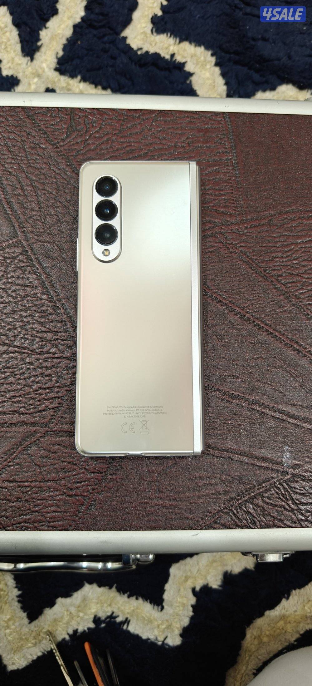 للبيع فولد 3 5G ك الجديد4