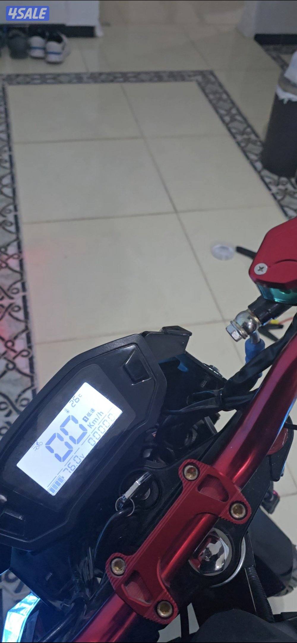 للبيع سيكل شحن نيكد بايك موديل ٢٠٢٤ 72v2