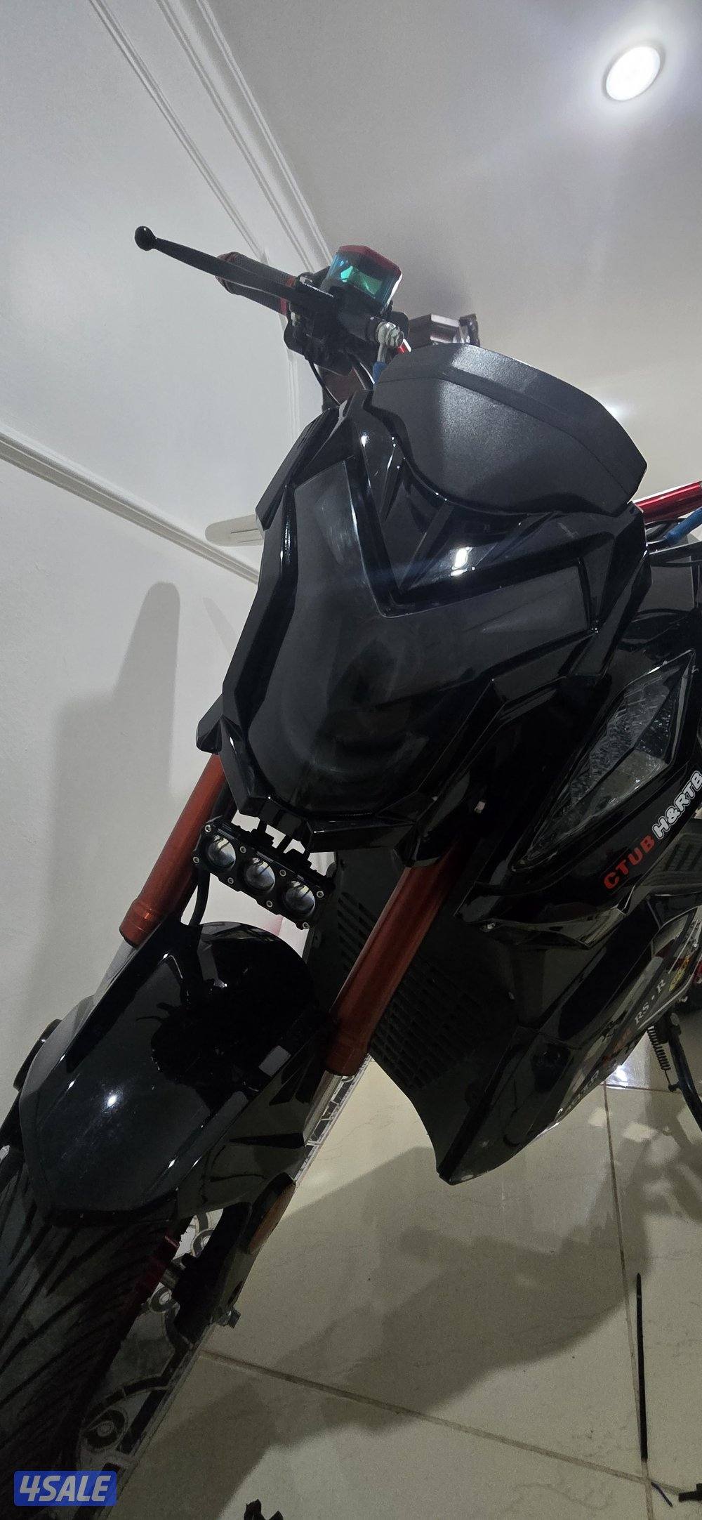 للبيع سيكل شحن نيكد بايك موديل ٢٠٢٤ 72v4