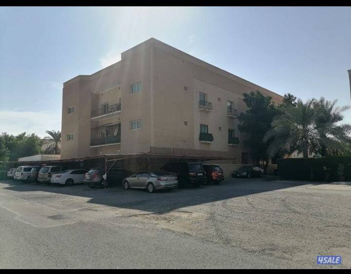 شقة للايجار 3 غرف نوم وغرفة خادمةرميثية قطعة90