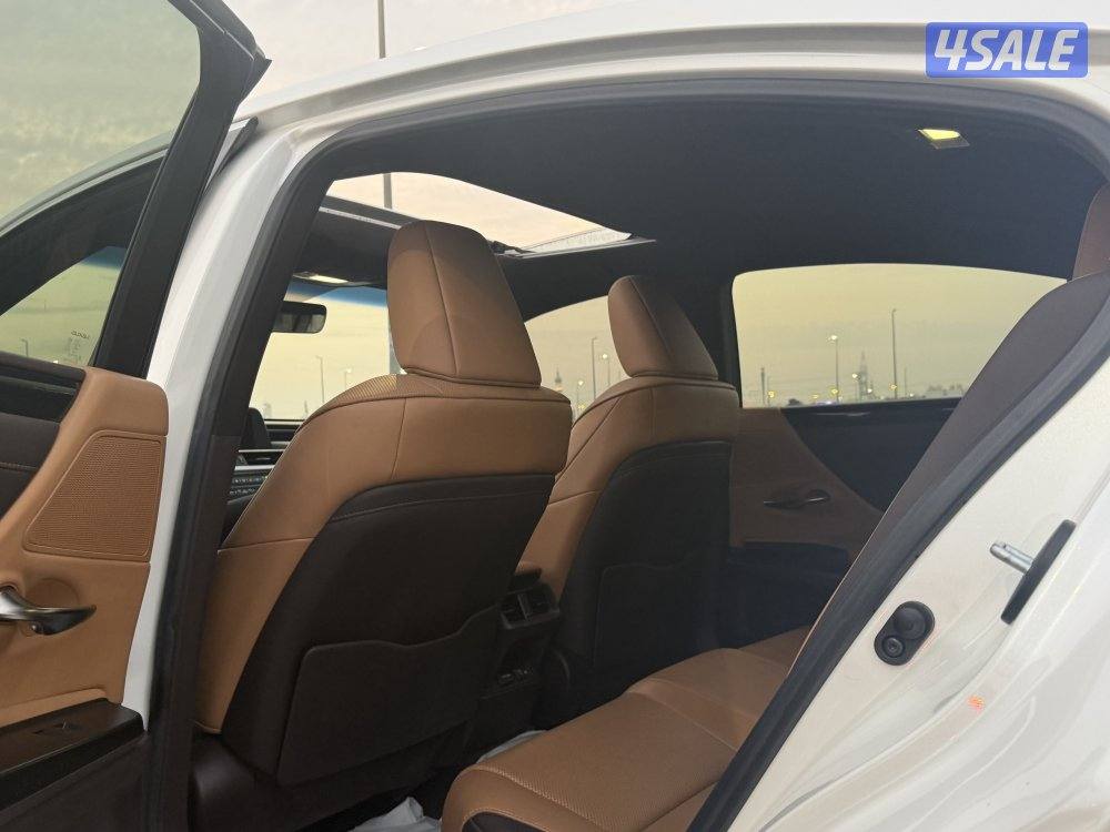 للبيع لكزسES250-20207