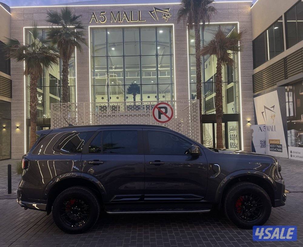 ايفرست ستليث 2025 اصفار بحاله المصنع5