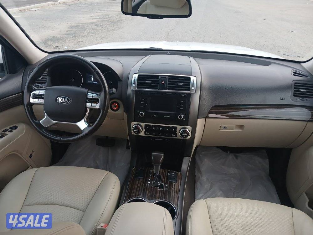 كيا موهافي موديل 2018 دبل قير8