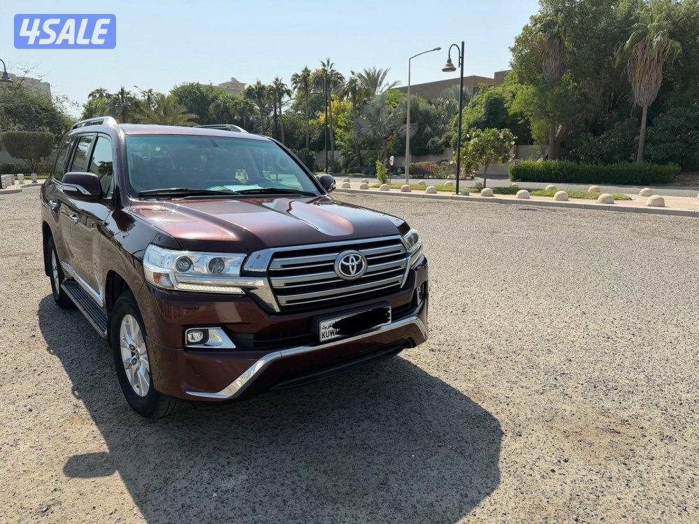 لاندكروزر 20184