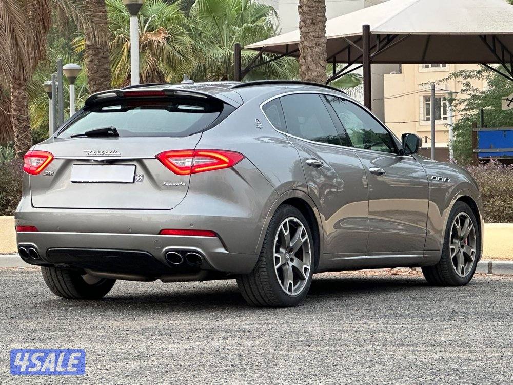 SQ4 - ماشيه ٩٩ الف2