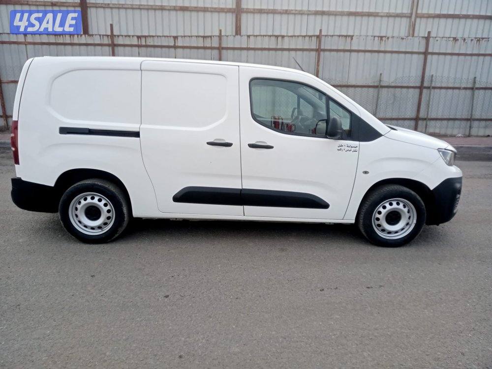 للبيع بيجو بارتنر موديل 20223