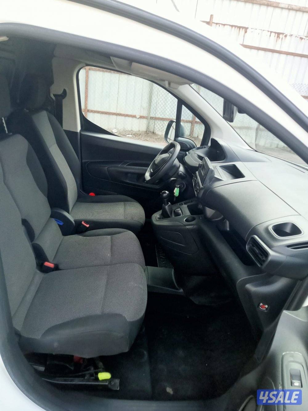 للبيع بيجو بارتنر موديل 20227