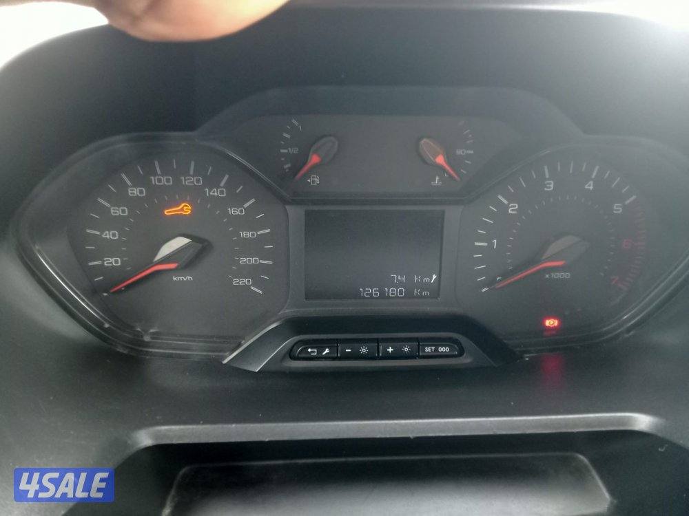 للبيع بيجو بارتنر موديل 20228