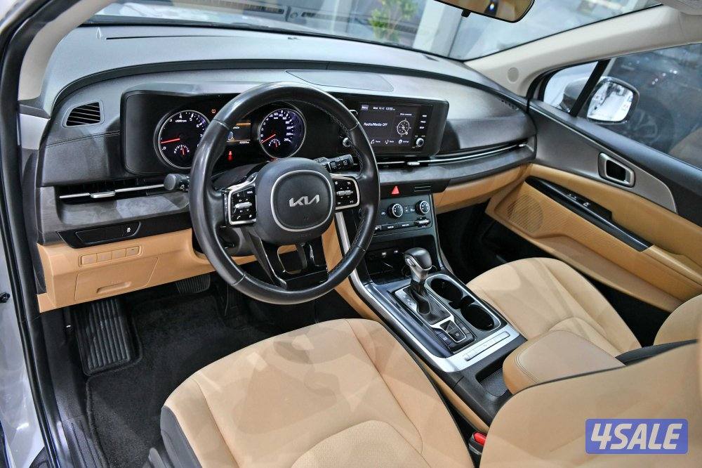 كيا كارنفال5