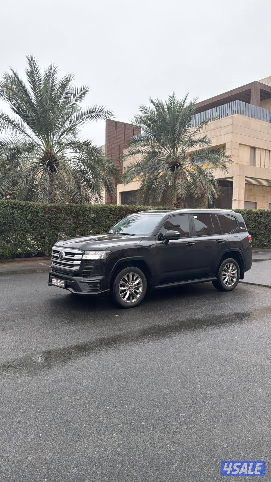 لاندكروزر بحالة الوكاله وكامل المواصفات1