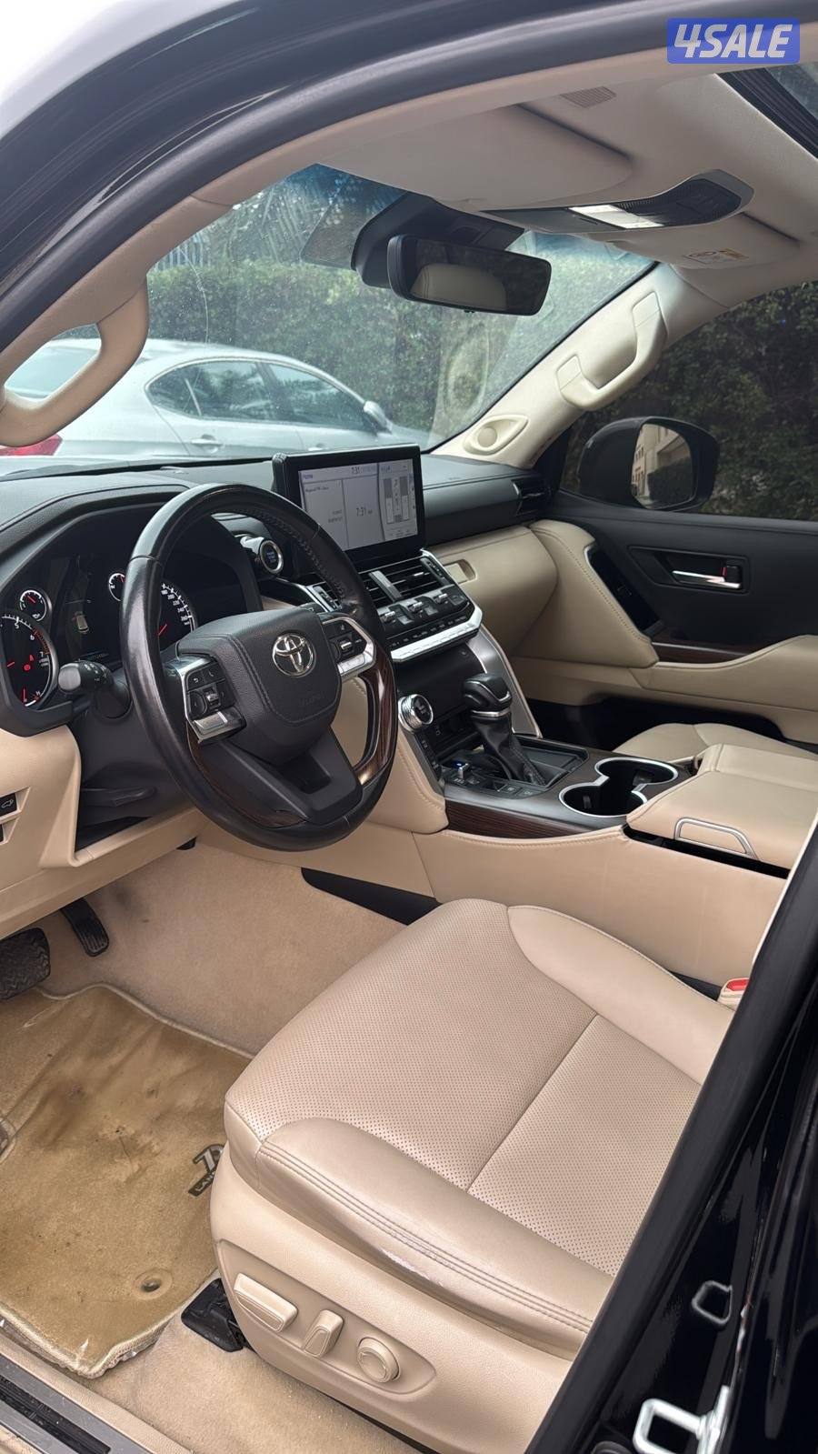 لاندكروزر بحالة الوكاله وكامل المواصفات4