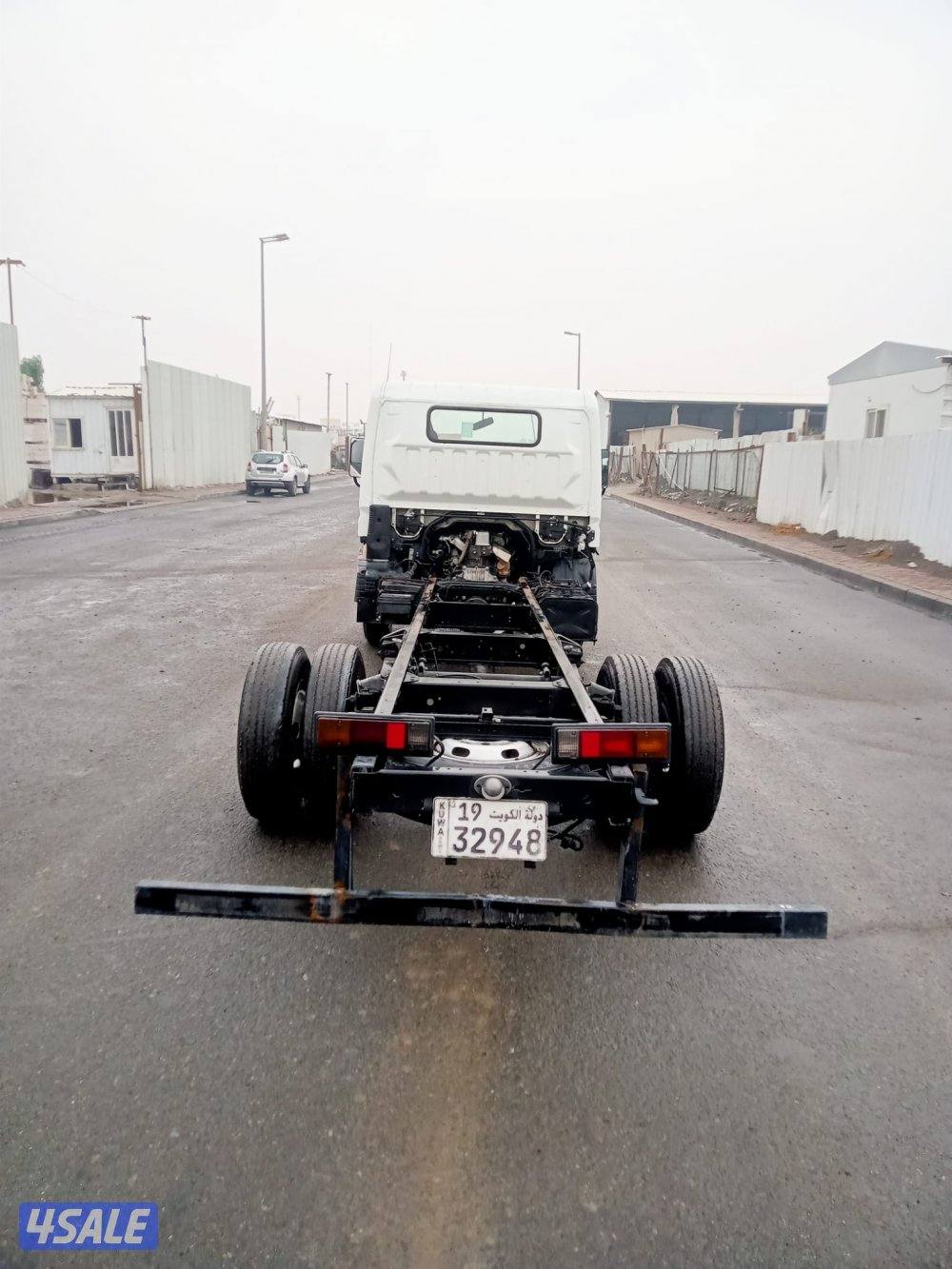 ميتسوبيشي كانتر شاصي موديل 20212