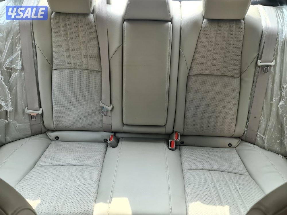 هوندا اكورد_ سنة الصنع 2018 فول عداد 61 km (صبغ الوكاله )11