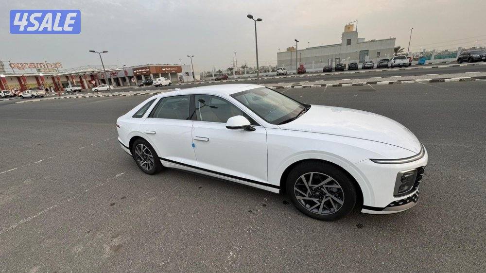 هيونداي ازيرا موديل 20254