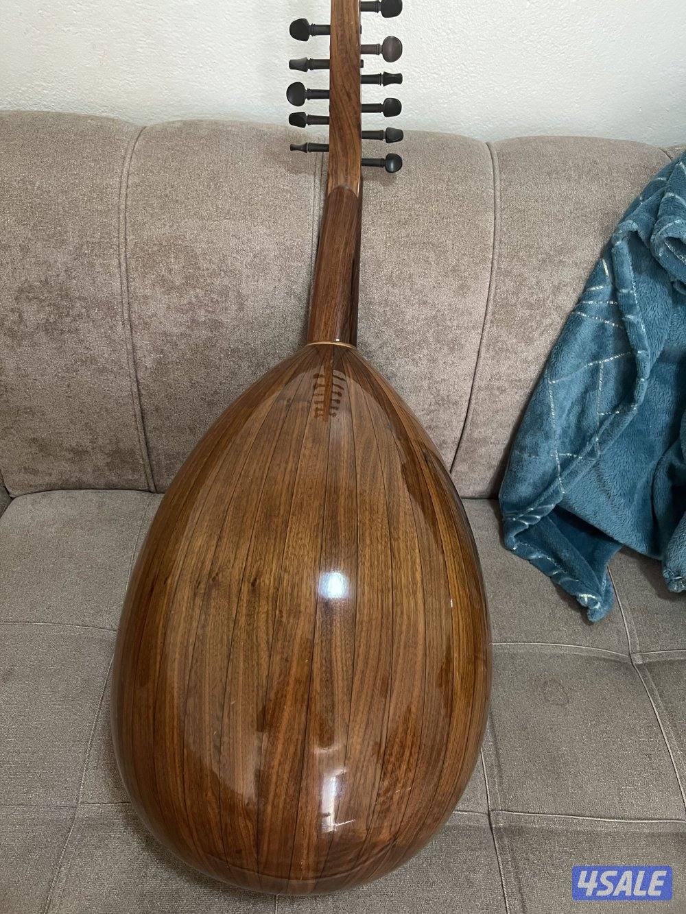 للبيع سالميين ٢٠٠٩4