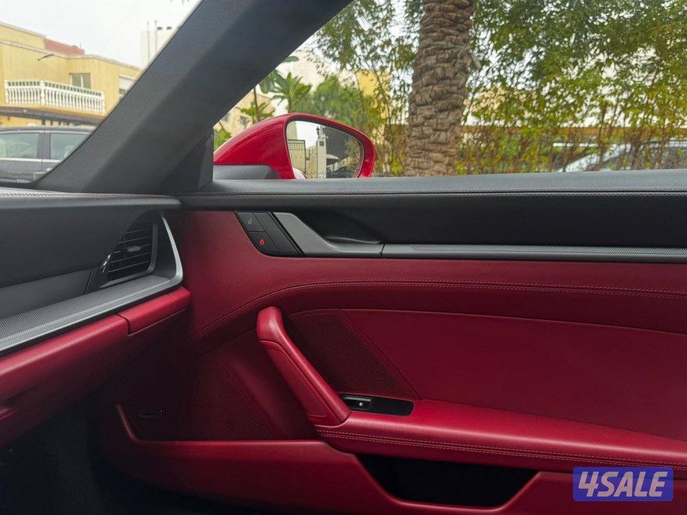 بورشة كريرا 2022 مواصفات خاصة وارد الكويت6