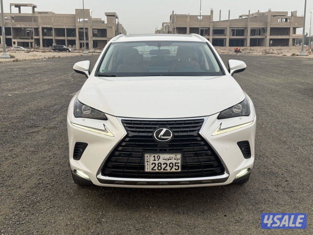 للبيع لكزسNX300-20200