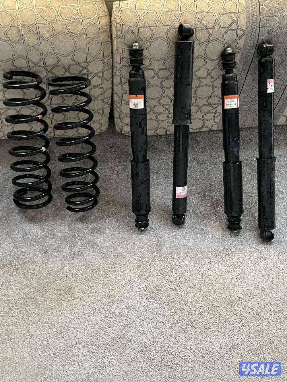 للبيع قطع غيار شاص 2021 اصليه والقطع نظيفه جدا حط سعرك وشيل0